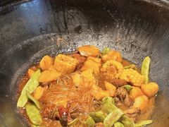 -高家小院铁锅炖大鹅(哈西高铁站店)