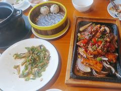 -莲餐厅·湖北菜·潜江小龙虾店(愚园路店)