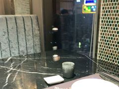 -小天鹅戴斯酒店鲸鲨百汇创作料理