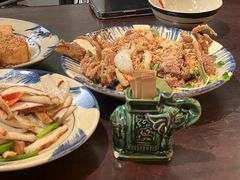 -Cuc Gach Quan Restaurant