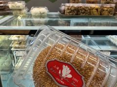 -白玉兰食品(中山公园龙之梦店)