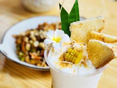 香水椰子冰沙-婉泰·特色小吃·舂鸡脚(告庄二店)