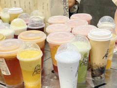 -喜茶(上海打浦桥日月光gelato lab+店)
