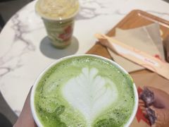 加倍抹茶拿铁-Tims天好咖啡·贝果(雁展路万象天地店)