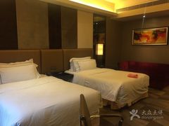 -锦江之星品尚(武汉协和医院取水楼地铁站店)