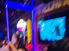 -温莎KTV(珠江路店)