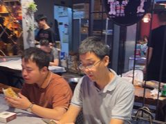 -老街烧烤大排档·地道湖北菜·龙虾馆(汉口火车站店)