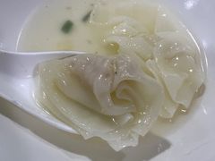 鲜肉小馄饨-舒蔡记生煎菜饭(云南中路店)