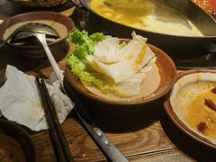 -巴卤社老火锅(财富店)