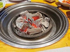 -唯成•韩国炭火烤肉 유성고기