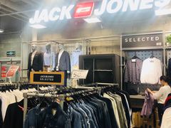 -上品折扣(回龙观店)