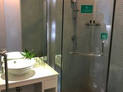 -深圳东部华侨城瀑布酒店