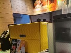 -麦当劳(虹梅路地铁站店)