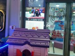 -美吉姆国际儿童发展中心(红谷滩绿地缤纷城中心)