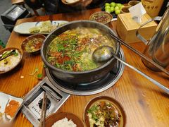 -贵厨酸汤牛肉(花果园国际中心店)