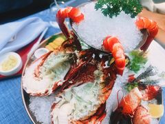 -弦月窗LUNETTE BY AMANDA(复兴路店)