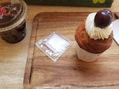 -VERIE BAKEHOUSE
