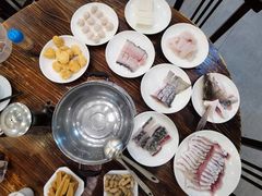 -正能量脆肉鲩火锅