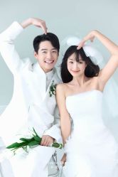 -喜爱高定婚纱摄影