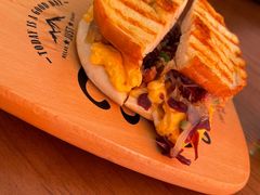 -Catch Bagel(芳草地店)