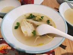 -小杨生煎(金山百联购物中心3楼店)