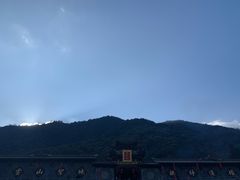 -冕宁灵山寺