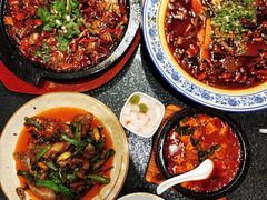 -万重锦·人文川菜馆(骡马市店)