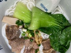 -俏凤凰(美林M·LIVE天地东座店)