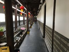 -唔呶喔哩酒家(生产街店)