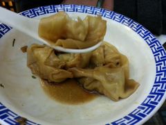 -笑来喜馄饨小笼工坊店(湖滨街店)