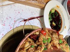 -老佛爷铜炉蛙锅(挂绿店)