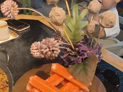 -鹿鸣山草本茶香火锅(园西路店)