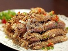 -J Daeng Seafood