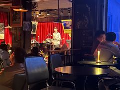 -东岸Cafe 爵士俱乐部
