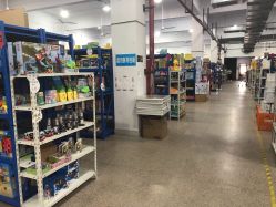点击看大图 -逝水玩具折扣店