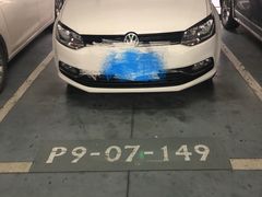 -虹桥火车站-停车场