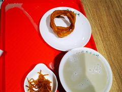 -护国寺小吃店(红莲南路店)