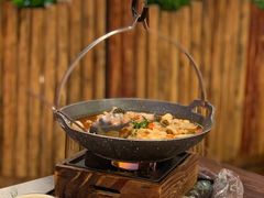 -老滇山寨•云南特色菜•地方菜•民族风情歌舞表演(金碧店)