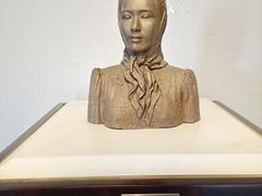 -胡志明市美术馆