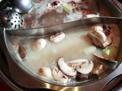 菌汤锅底-山城辣妹子(定福庄店)