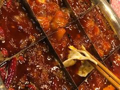 黄喉-邓莽子老火锅(中兴路总店)