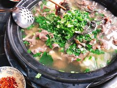 -乐山食古香跷脚牛肉