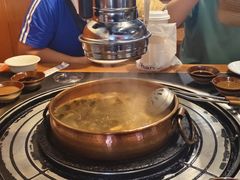 -阿山卓·野生菌火锅·纳西火塘烤肉