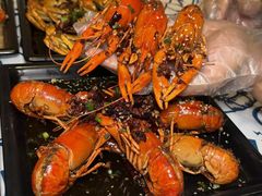 -松哥油焖大虾.小龙虾.黑鸭煲(海岸城店)