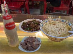 -金杨拉面王小吃面馆·牛三宝面·红烧牛肉粉