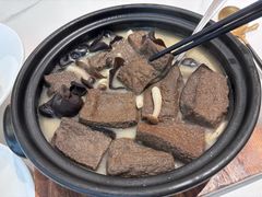 砂锅自制黑豆腐-富淳饭店(陆家嘴保利广场店)
