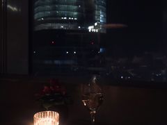 -The lounge 柏悦酒店大堂酒廊(上海环球金融中心店)