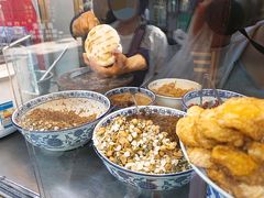 煎蛋-老马家马蓉蛋菜夹馍·腊牛肉夹馍(回民街店)