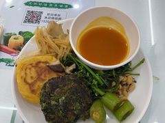 -谦和素食自助餐(云峰花园店)