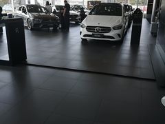 -奔驰北京鹏龙星徽(西大望路店)